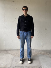 Load image into Gallery viewer, Vintage Levi’s 505
